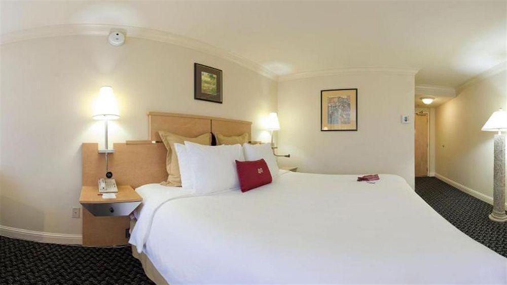 Crowne Plaza Hotel Foster City-San Mateo By Ihg Екстериор снимка