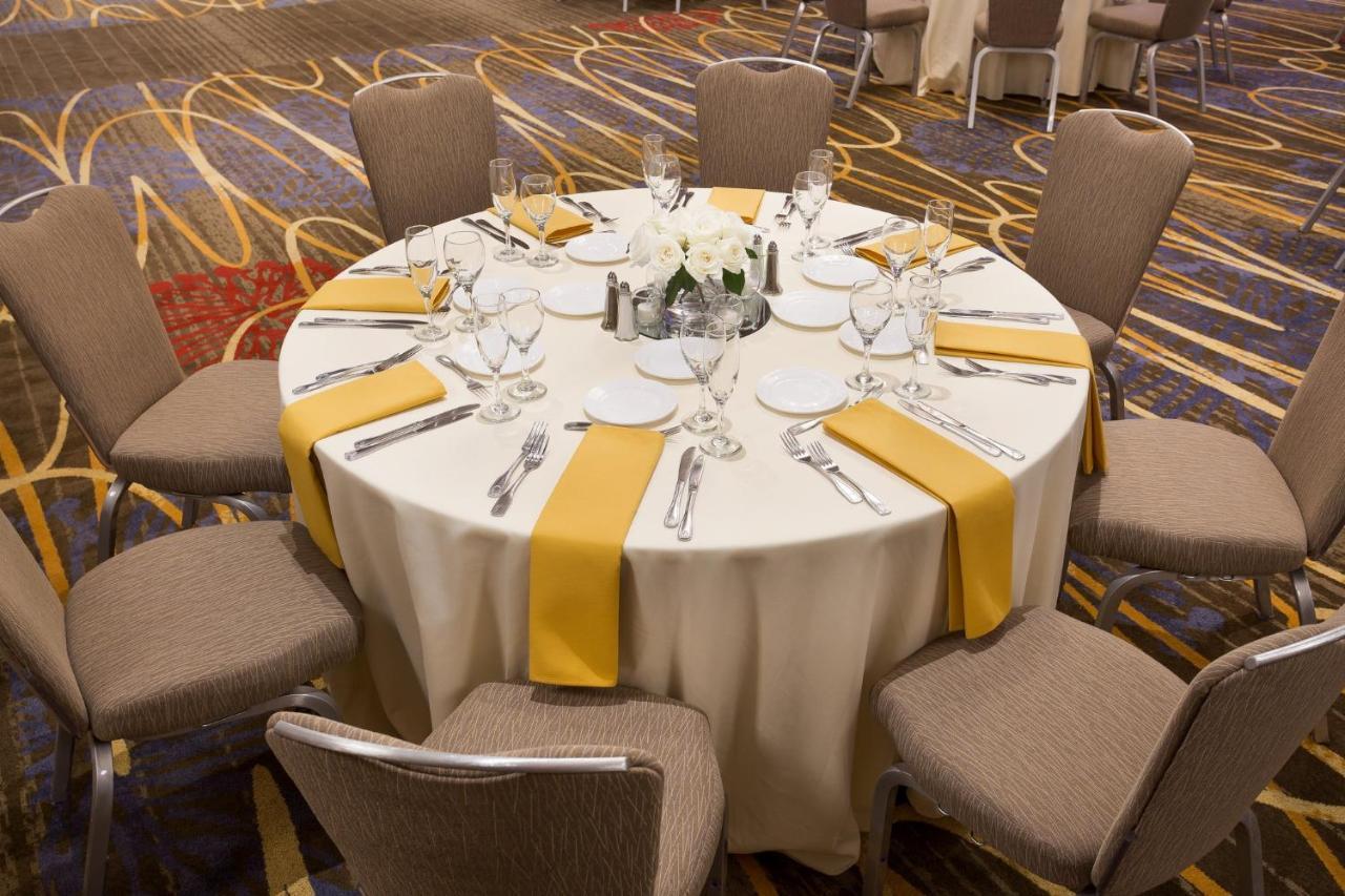 Crowne Plaza Hotel Foster City-San Mateo By Ihg Екстериор снимка